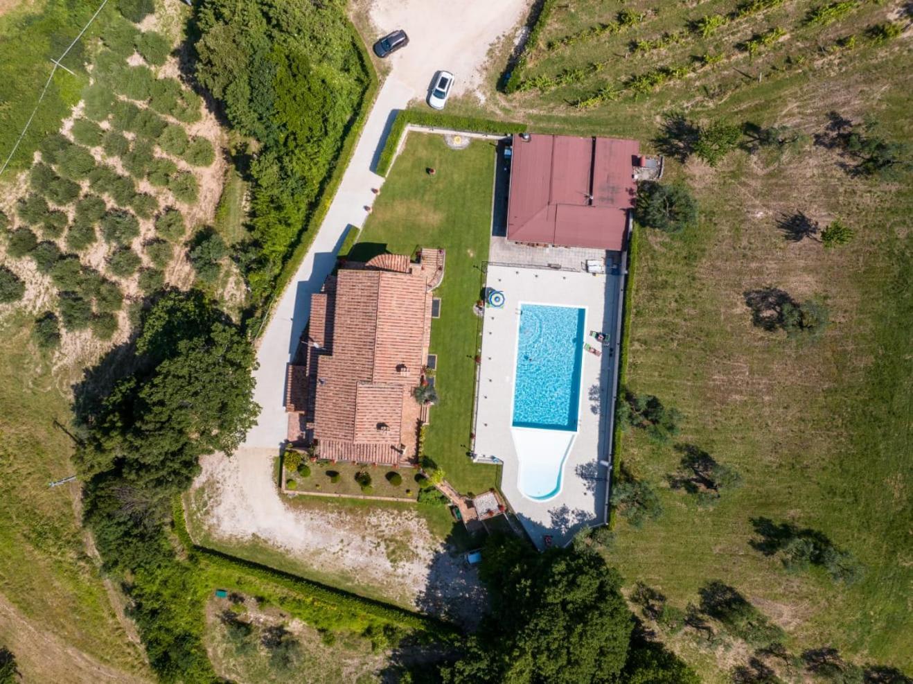 Agriturismo Isola Verde Sant'Urbano Luaran gambar