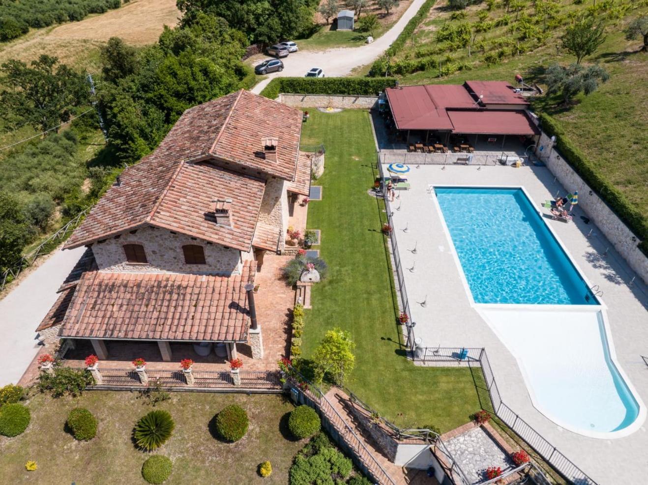 Agriturismo Isola Verde Sant'Urbano Luaran gambar