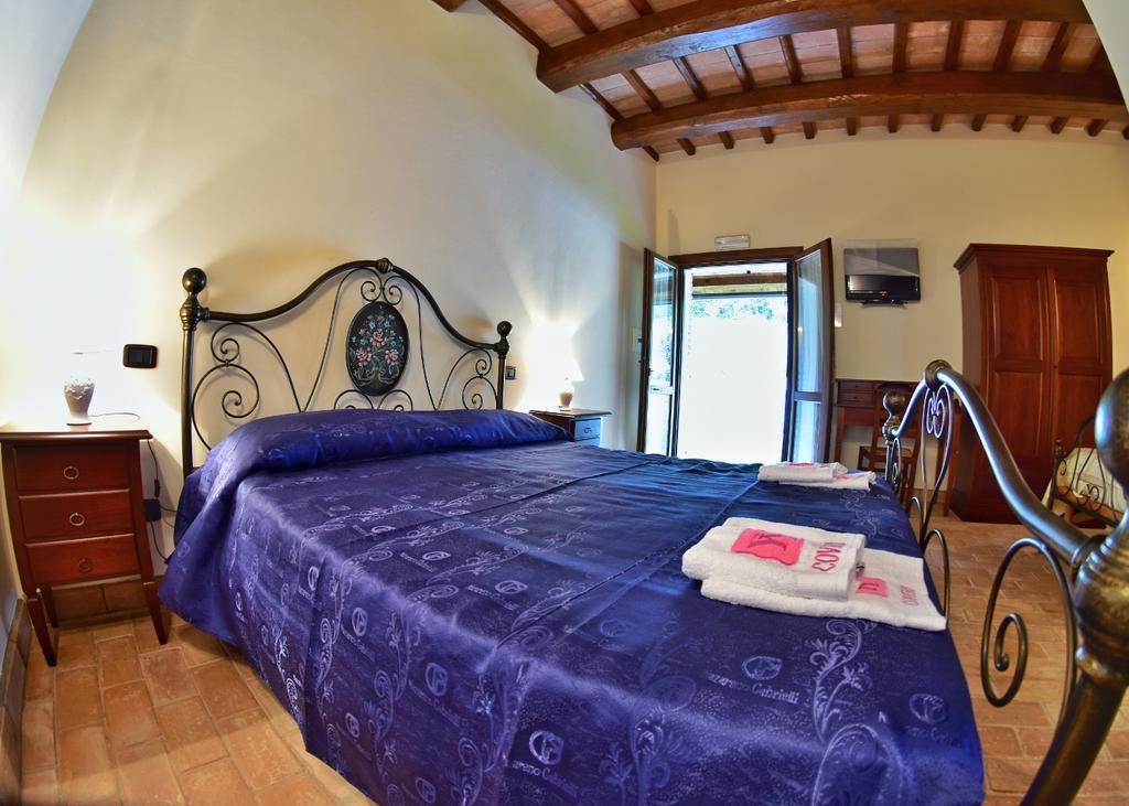 Agriturismo Isola Verde Sant'Urbano Luaran gambar